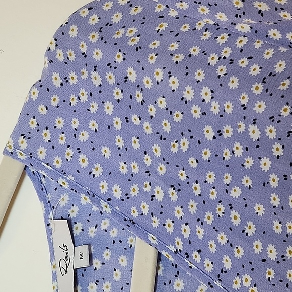Rails Women’s Sophia Sky Blue Daisies Romper Belted V-Neck Short Sleeve Size Med - Picture 11 of 16